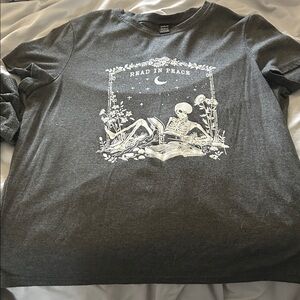 SHEIN Gray Short Sleeve Tee with Skeleton Graphic